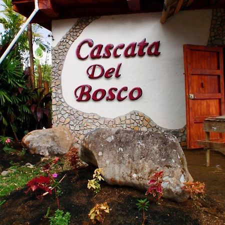 Cascata Del Bosco Cabinas San Vito Exterior foto