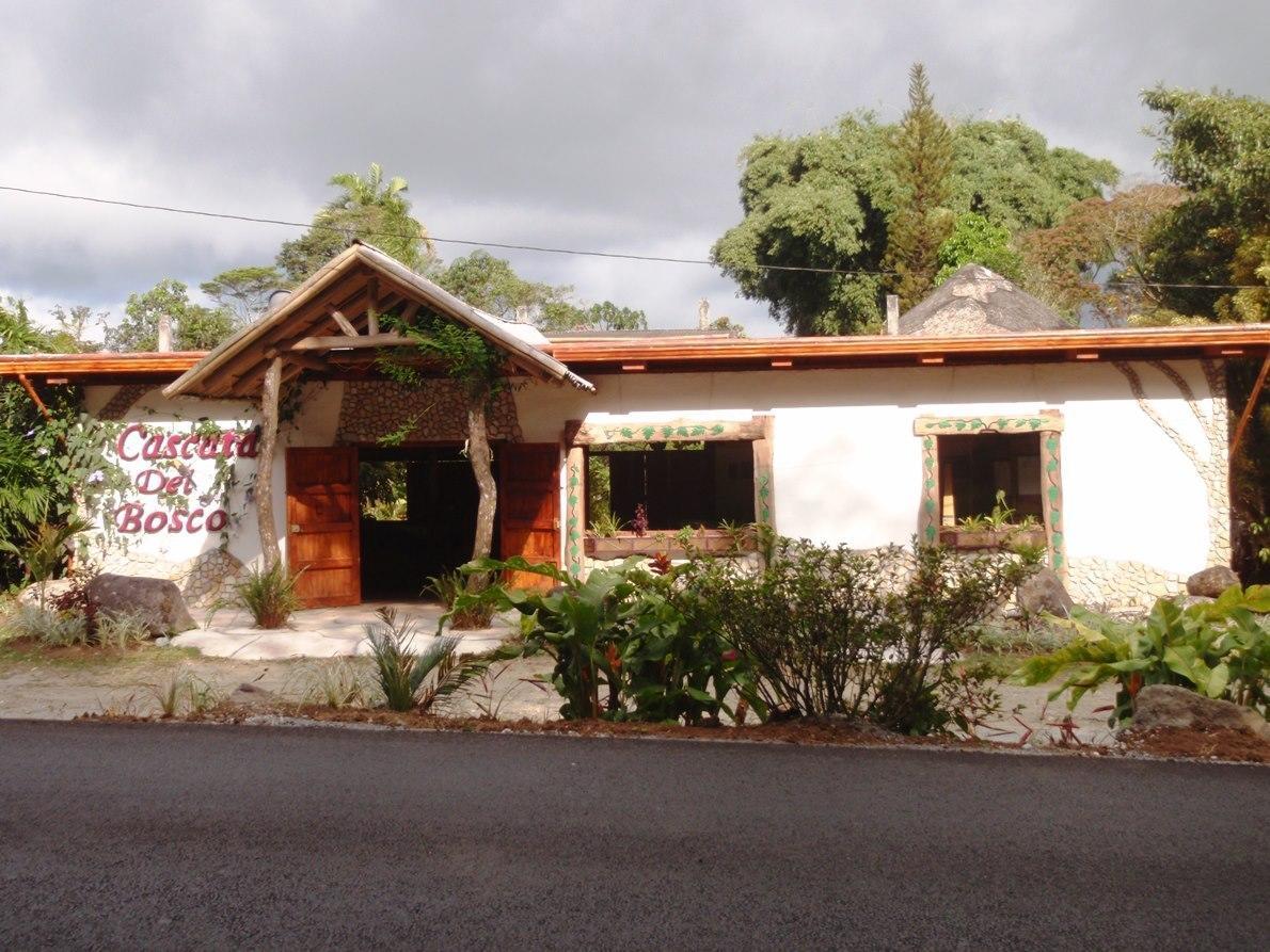 Cascata Del Bosco Cabinas San Vito Exterior foto